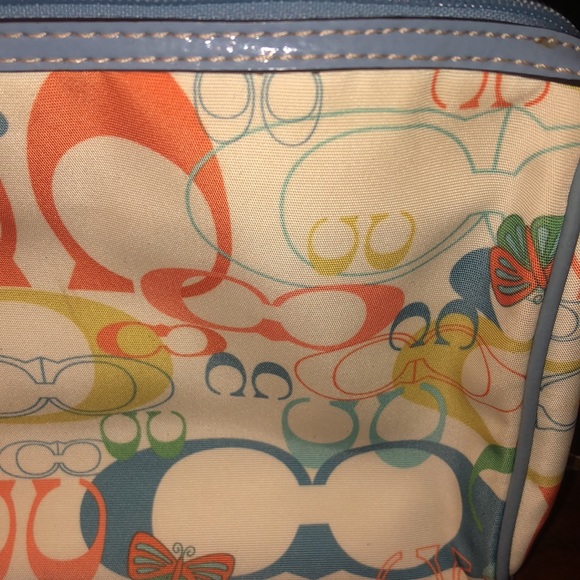 Coach Signature Butterfly Op Art Makeup Large Cosmetic Case Zip - Picture 4 of 9